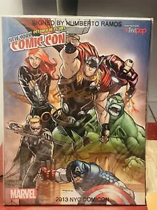 🔥NEW YORK COMIC CON 2013 PROGRAM MAGAZINE SIZE-SIGNED HUMBERTO RAMOS COVER MINT - Picture 1 of 4