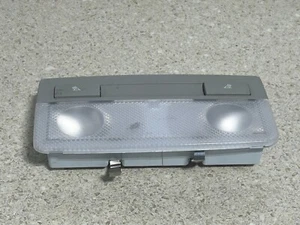 10-17 GMC TERRAIN REAR ROOF HEADLINER OVERHEAD DOME INTERIOR LIGHT LAMP GRAY OEM - Picture 1 of 3