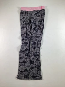 Girls Vigoss Gray Black Flowers Leggings Size 10 EUC - Picture 1 of 4