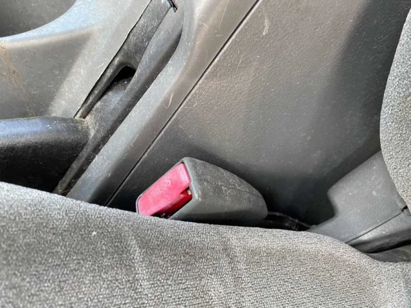 Seat Belt Front Bucket Seat Driver Buckle Fits 98-02 ISUZU RODEO 540546 Foto 1 de 4