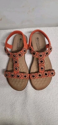 PATRIZIA BY SPRING STEP SIZE 36 ELASTIC FLORAL PEACH STUDDED WOMEN'S SANDALS  - Imagem 1 de 3