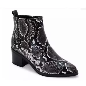Aqua College Womens Karlie Waterproof Leather Snake Ankle Boots Size 6.5 NEW - Picture 1 of 5