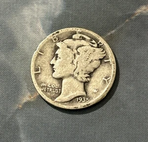1935 Mercury Dime-Good Condition as shown 90% Silver - Picture 1 of 2