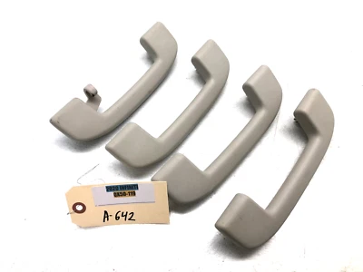 Infiniti QX50 2019-2025 JUEGO DE MANIJAS DE AGARRE SUPERIOR X4 OEM Foto 1 de 4