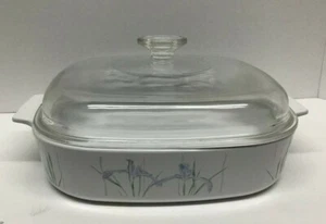 Pyrex Corning Ware Vintage Iris 2.5 Quart Casserole Dish Dome Lid - Picture 1 of 9