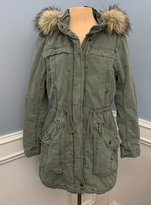 Abrigo American Eagle para mujer M tareas de granero militar con capucha anorak parka piel sintética Foto 1 de 4