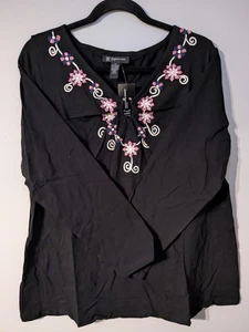 Neu mit Etikett - INC International Concepts Damenoberteil schwarz Blumen bestickt Größe 1X - Bild 1 von 7
