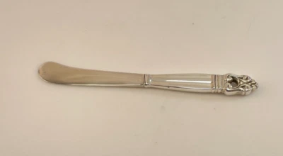 Esparcidor de mantequilla International Royal Danish de plata esterlina - 6 1/8" - sin monograma Foto 1 de 3