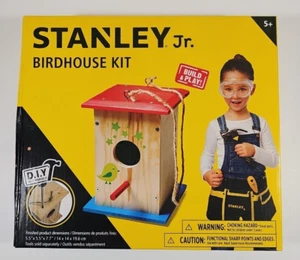 STANLEY Jr. Birdhouse Kit Build & Play DIY - Picture 1 of 2