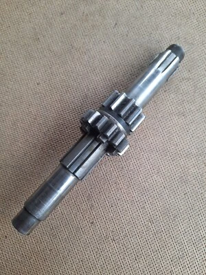 ČZ Motocross GEARBOX AXLE WITH GEARS - Image 1 of 3