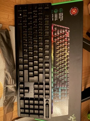 Razer DeathStalker V2 Pro Wireless Gaming Tastatur - Bild 1 von 4