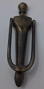 Aldaba de puerta de metal fundido de colección con herrajes de montaje alto delgado sólido 6,5" - Imagen 1 de 4