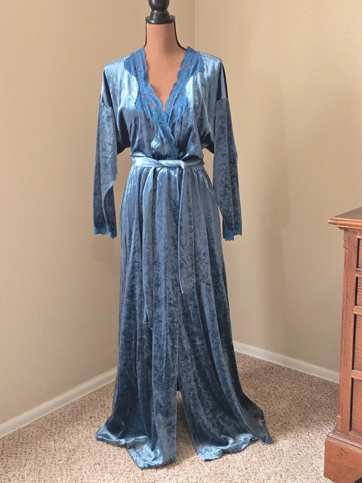 Miss Elaine Roupão de Renda Veludo Esmagado Old Hollywood Gravata Slinky Médio M União  - Imagem 1 de 4