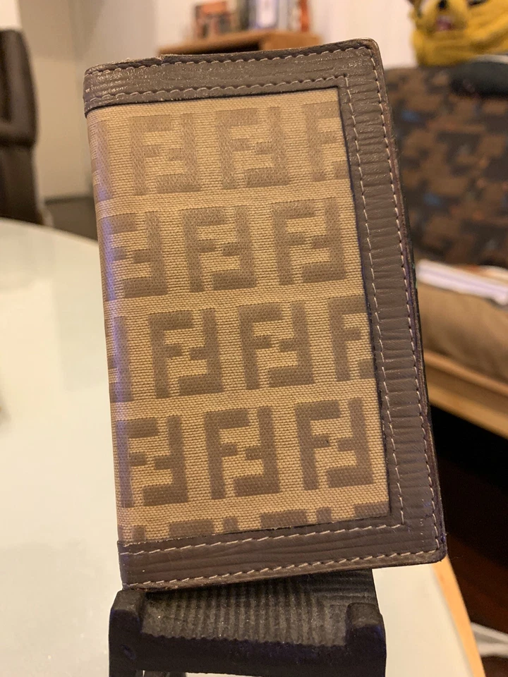 Cartera plegable de lona FENDI de colección - Bergdorf Goodman - rara y auténtica Foto 1 de 4