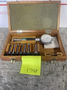Mitutoyo 526-104 8 Anvil .44”-.72” Split-Ball Dial Bore Gage Set - Picture 1 of 20