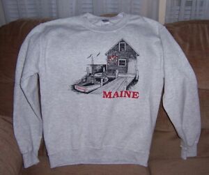 Maine with Portland on Boat beside dock & Boathouse Gildan Sweatshirt Size Sm  