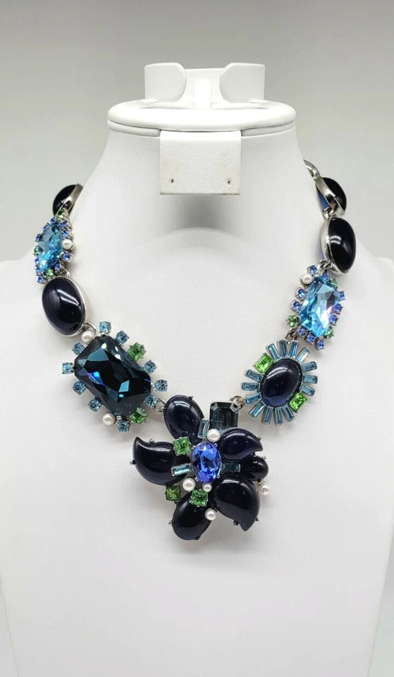 Oscar de la Renta Navy Blue Glass, Swarovski Crystal and Pearl Flower Necklace - Image 1 of 4