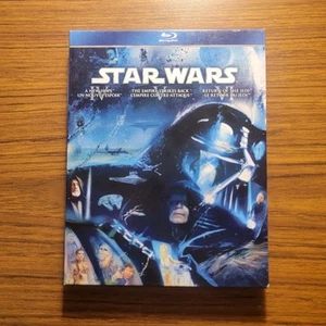 Star Wars Original Trilogy Episodes IV-V-VI Blu-Ray Bilingual 3-Disc Set - Picture 1 of 3