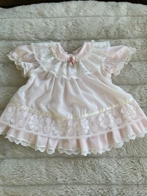 Vestido bebé vintage Bryan rosa con delantal 3-6M LEER Foto 1 de 4