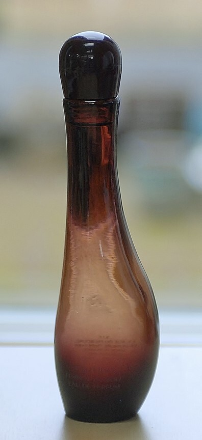 資生堂 / FEMINITE DE BOIS（フェミニテ ド ボア）の商品情報 - 香水 