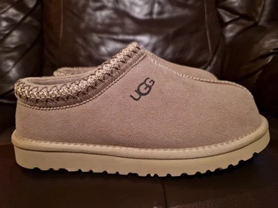 Uggs Size 5 - Image 1 of 4