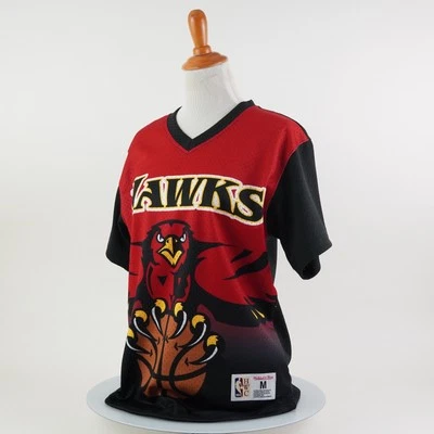 Atlanta Hawks Mitchell Ness Hardwood Classics Swingman Jersey Rojo Negro Cuello en V M Foto 1 de 4