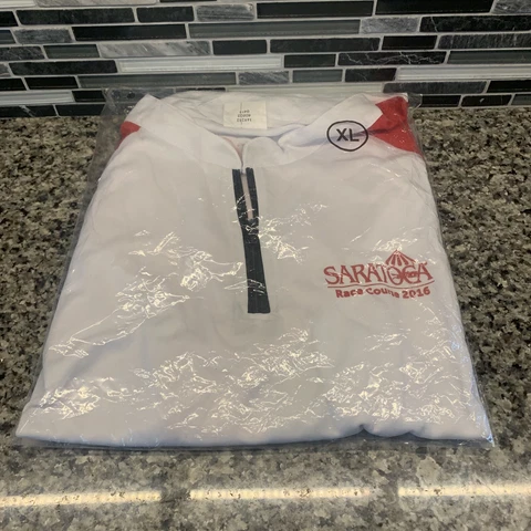 2016 SARATOGA HORSE Race Course 1/4 Zippered (XL) Jacket coca cola new sealed Cover