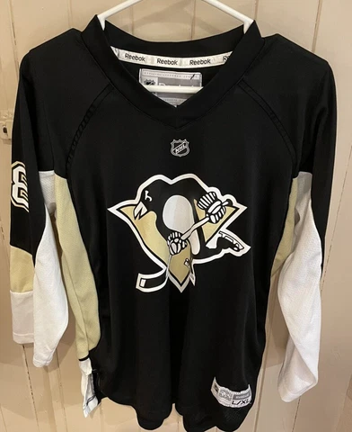 Reebok NHL Jersey Pittsburgh Penguins  James Neal Black Gold Youth L/XL Cover