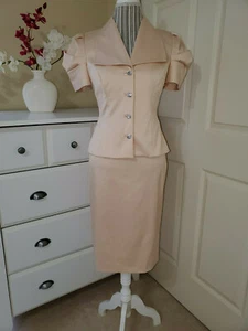 JS Collections Ivory Stretch Satin 2 pc. Skirt & Blazer Suit Puff Sleeve Sz.4 - Picture 1 of 12