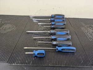 #ay530 Armstrong 66-4 Comfort Grip Screwdriver Set GMTK - Picture 1 of 14