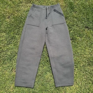 Pantalones Nike Therma Fit Gris Mujer DD4614-060 Talla Pequeña Tech Joggers Carbón - Imagen 1 de 5