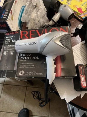 Revlon Pro Collection Salon Infrared Styler 1875 Watts Max Drying Power - Image 1 of 3
