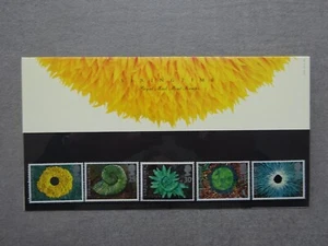 GB 1995 ROYAL MAIL STAMP PRESENTATION PACK 255 SPRINGTIME THE FOUR SEASONS - Picture 1 of 2