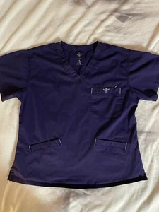 Med Couture Medium Women’s Scrub Top - Picture 1 of 6