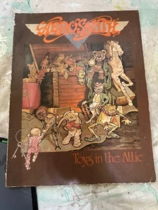 Aerosmith Toys in the Attic Song Book 1975 Guitar Tab Sheet Music Songbook - Imagen 1 de 8