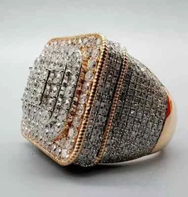 Enorme anillo meñique de diamantes creado en laboratorio de corte redondo de 3,00 quilates para hombre acabado en oro rosa de 14 quilates Foto 1 de 3