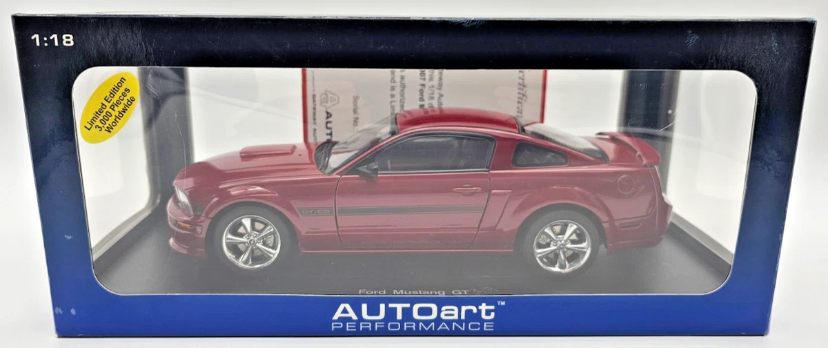 AUTOart Ford Mustang GT Contemporary Manufacture Diecast Cars for