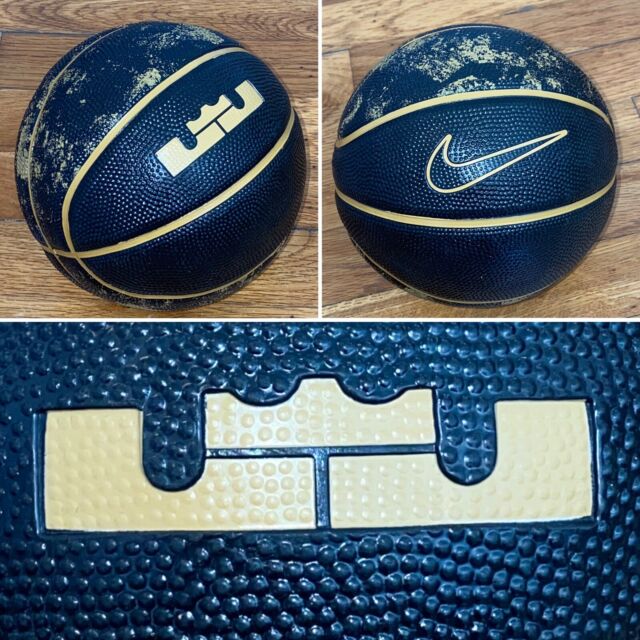 Bola Basquete Nike Lebron Playground 4P Tam 7 - Preto