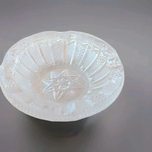 Bohemian Style Pressed Glass Etched Vintage Heavy And Solid Ashtray EUC 6" - Picture 1 of 14