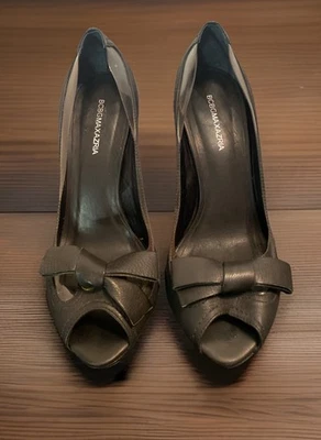 Zapatos de salón BCBG Maxazria negros con detalle transparente y lazo negros para mujer talla 7 B” Foto 1 de 4