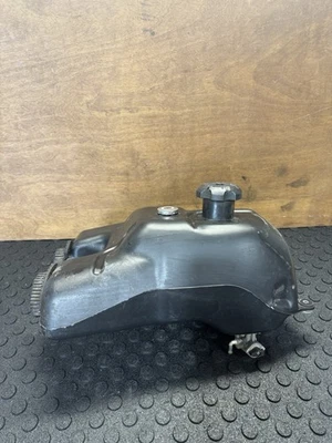 Tanque de combustible Suzuki Eiger 400 07 4x4  Foto 1 de 4