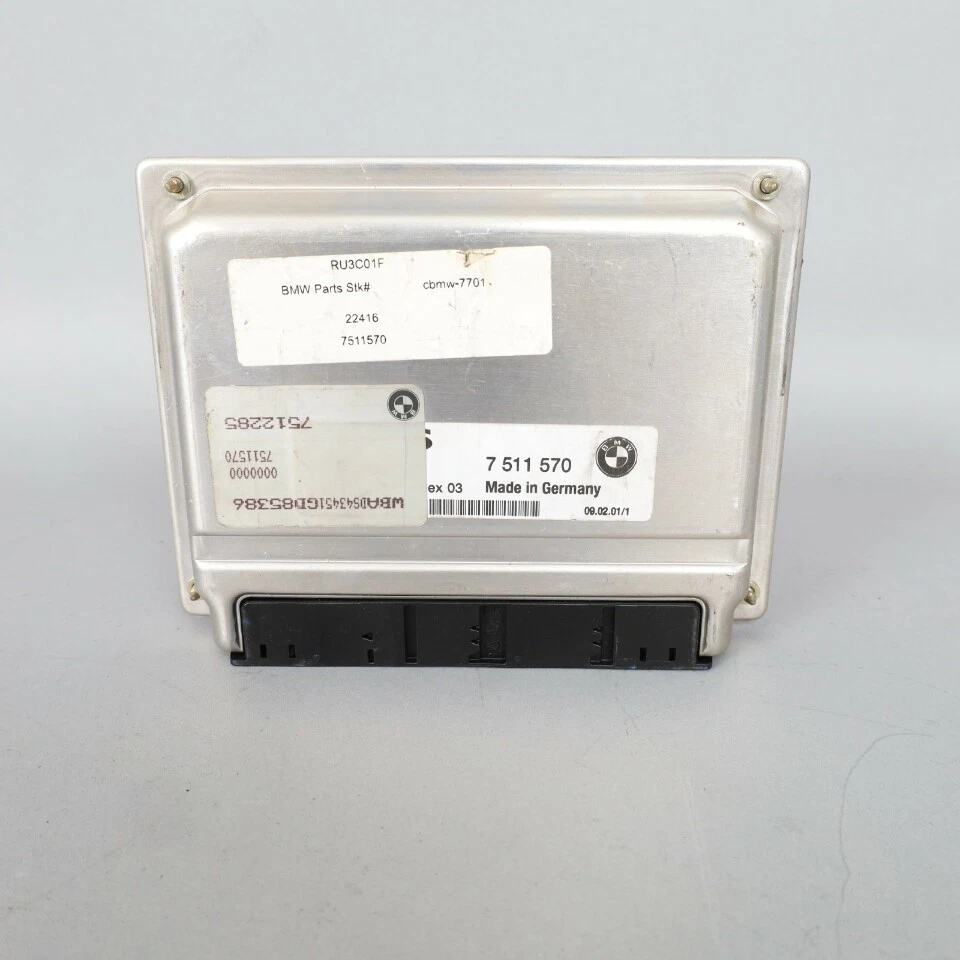 BMW 525it 2001 módulo de computadora de motor ECU ECM DME usado OEM Foto 1 de 4