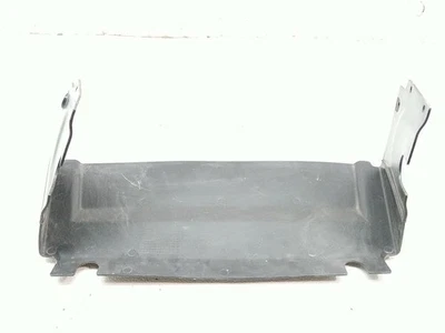 Cubierta inferior del radiador Polaris Slingshot 2014-2019 panel plástico 5450128 Foto 1 de 4