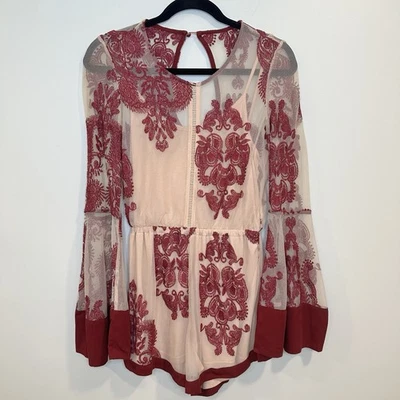 Mameluco Anthropologie Minkpink para mujer con sonido más dulce ilusión desnuda transparente talla XS Foto 1 de 4