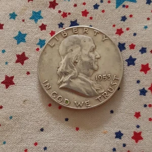1953 Franklin Half Dollar Circulated - Picture 1 of 2