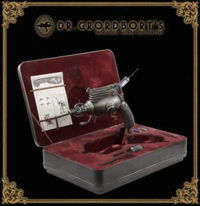 Dr. Grordbort's ManMelter 3600ZX Subatomic Disintergrator Raygun WETA 291MM200 - Bild 1 von 5