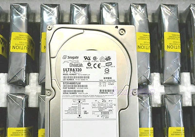 Seagate ST3146807LW 147GB 10000 RPM 3.5" 68-Pin Ultra320 SCSI Hard Drive - Bild 1 von 3