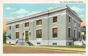 # B2929 MANHATTAN, KS. CARTOLINA, UFFICIO POSTALE - Foto 1 di 2