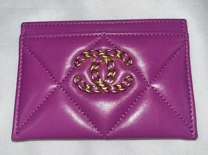 Chanel Neon Pink Lambskin Quilted Leather Gold Chain CC Detail Card Wallet NWT - Picture 1 of 12