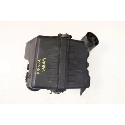 LUFTFILTERKASTEN FÜR TOYOTA RAV 4 (10-13) RESTYLING 2.2 D-4D (110KW) 4WD 2010 Foto 1 de 4